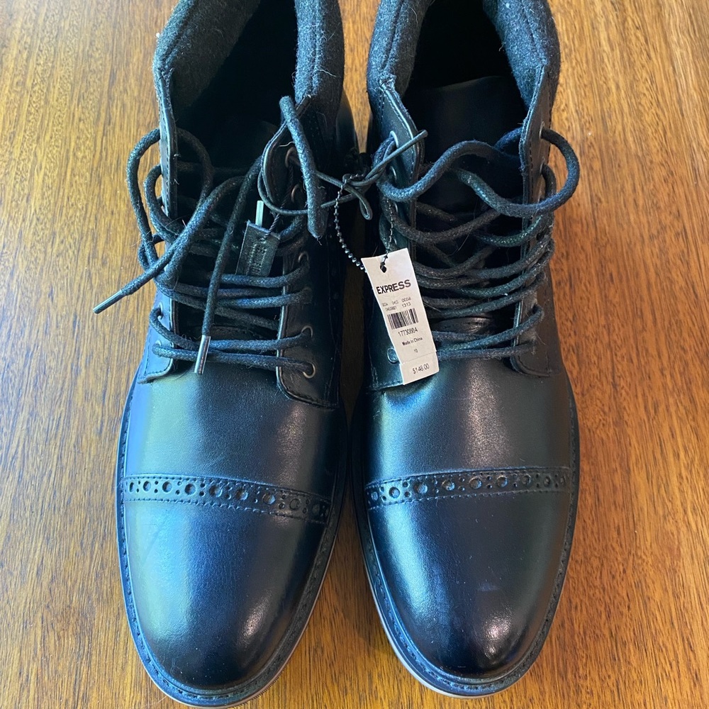 Express leather dress shoes NWT